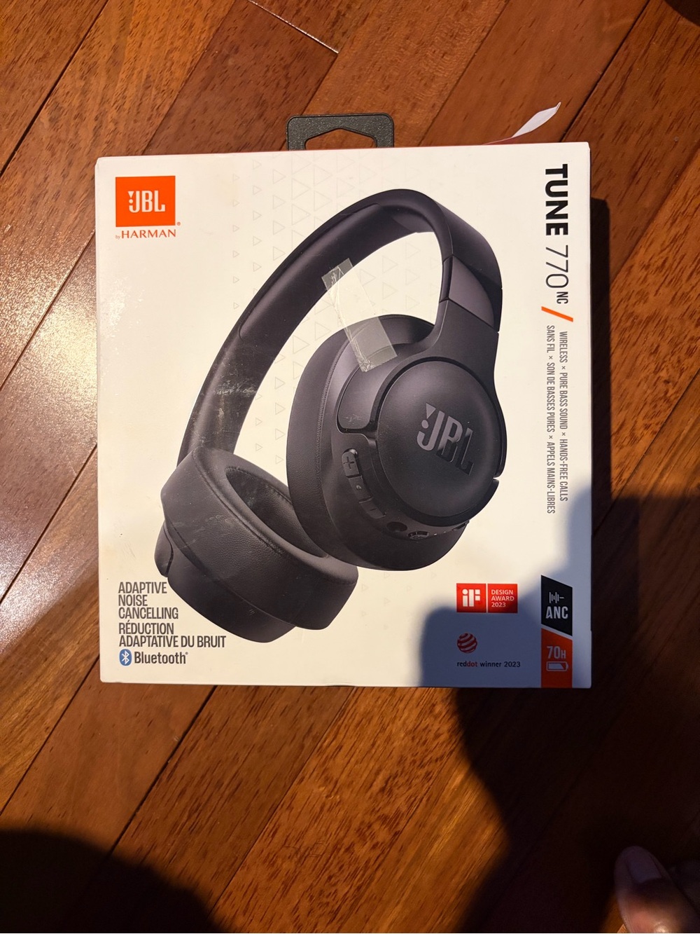 JBL Tune 770NC Wireless Over-Ear Headphones - Black